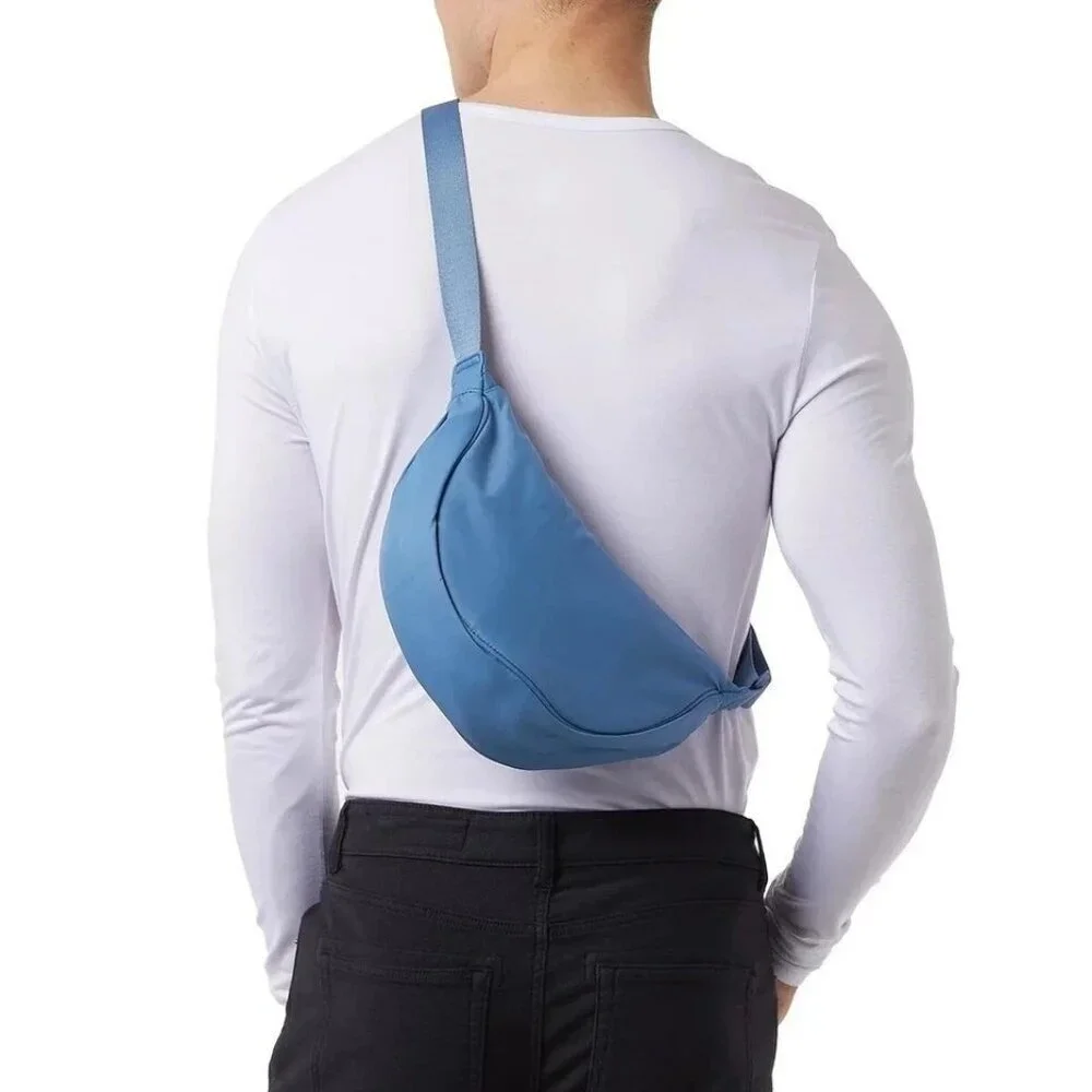 NEW 32 Degrees Cool Unisex  Blue Crossbody Bag Adjustable Lightweight M0021 - Picture 3 of 7